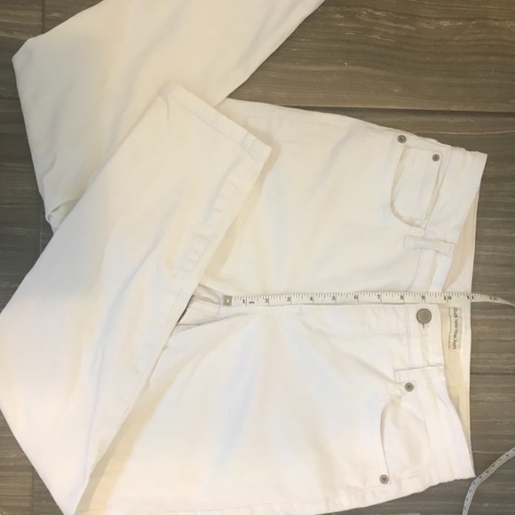 Jones New York White Ankle Jeans - Picture 3 of 4